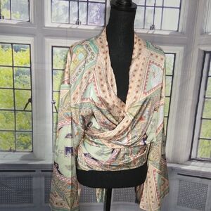 AKIRA Multicolor Patterned Blouse